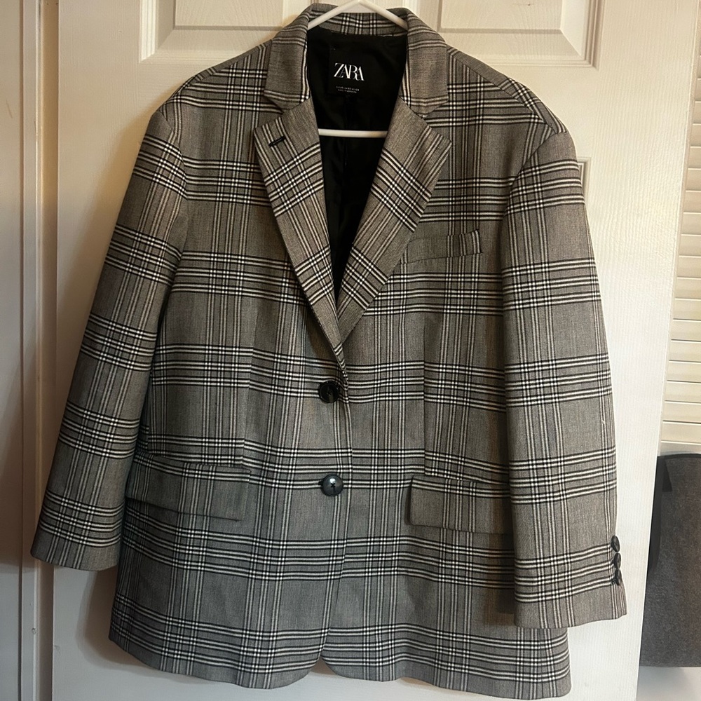 Zara Oversized Black and White Checkered Blazer